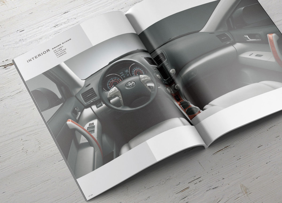 豐田畫(huà)冊(cè)內(nèi)頁(yè)